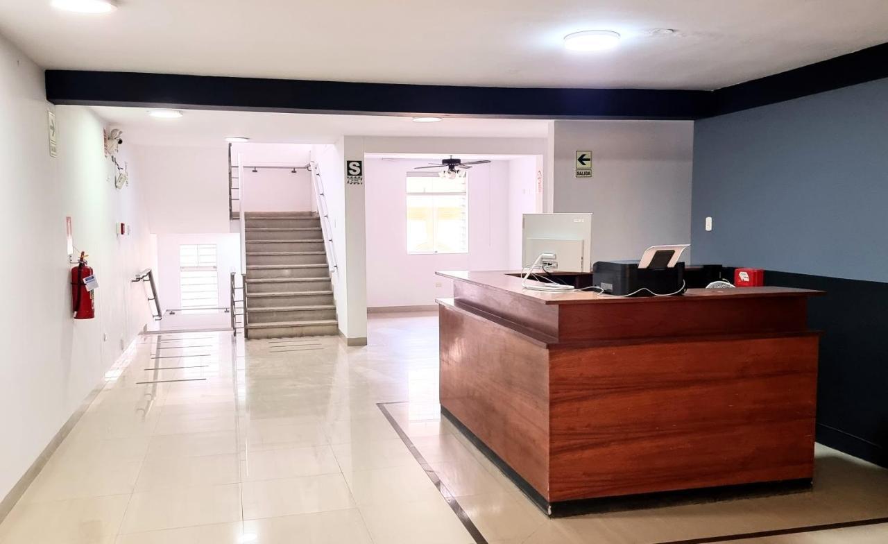 Hotel Taurus Пиура Екстериор снимка