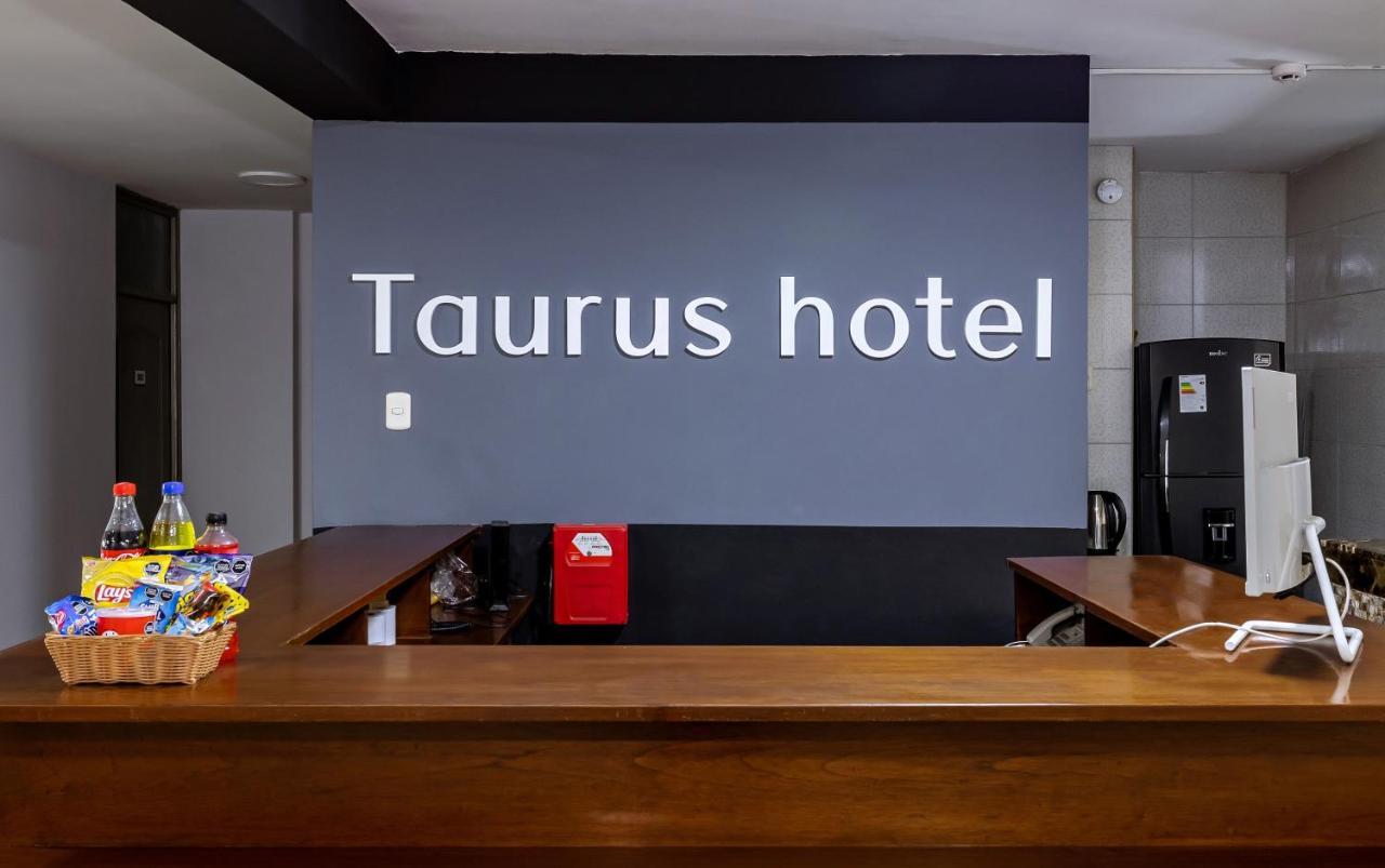 Hotel Taurus Пиура Екстериор снимка
