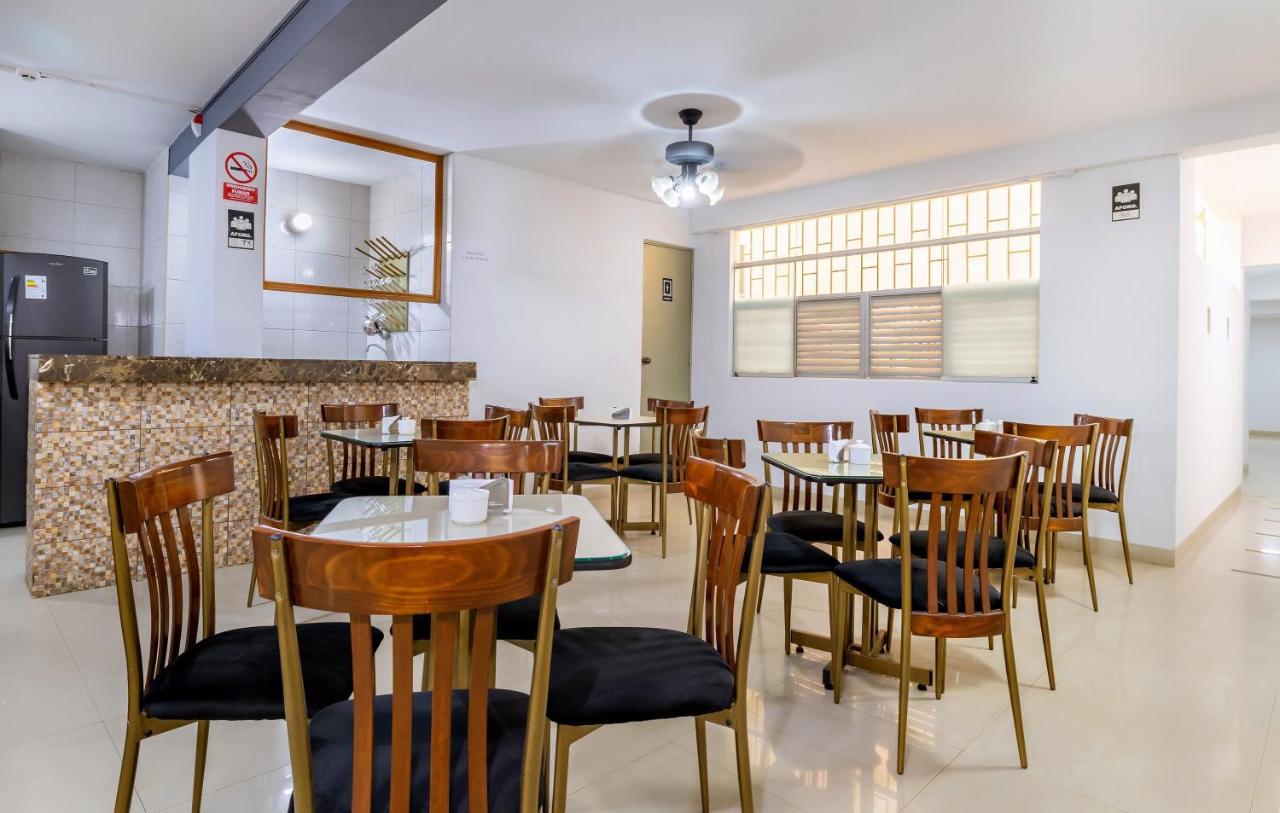 Hotel Taurus Пиура Екстериор снимка