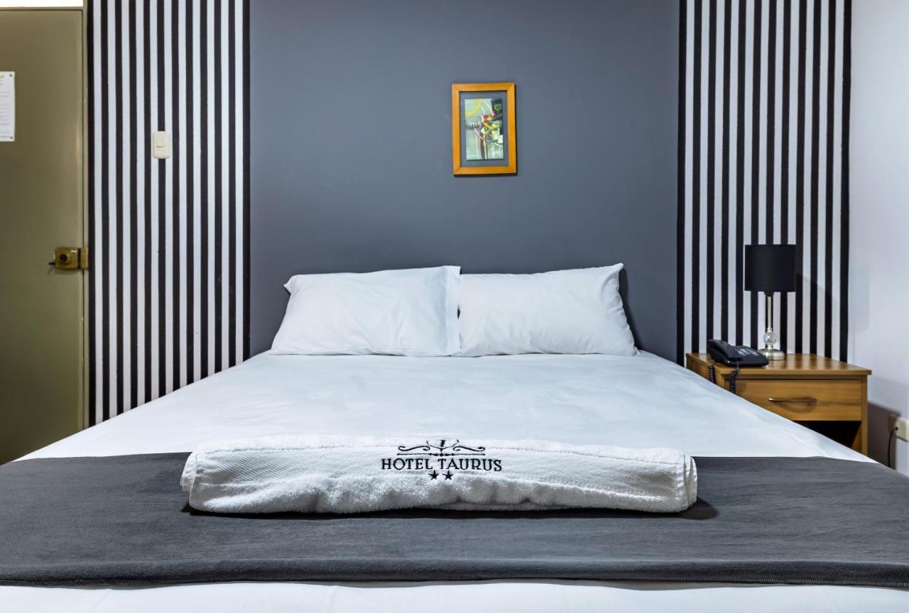 Hotel Taurus Пиура Екстериор снимка