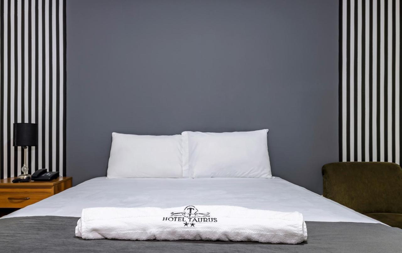 Hotel Taurus Пиура Екстериор снимка